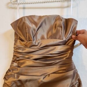 Elegant Strapless Satin Dress in Gold/Brown